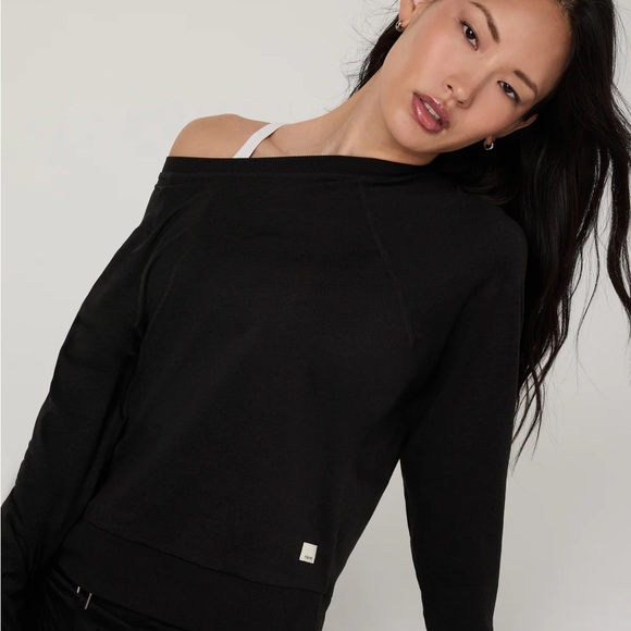 New Vuori Heather Black Halo Long Sleeve Crewneck Sweater Size Medium - Picture 8 of 8